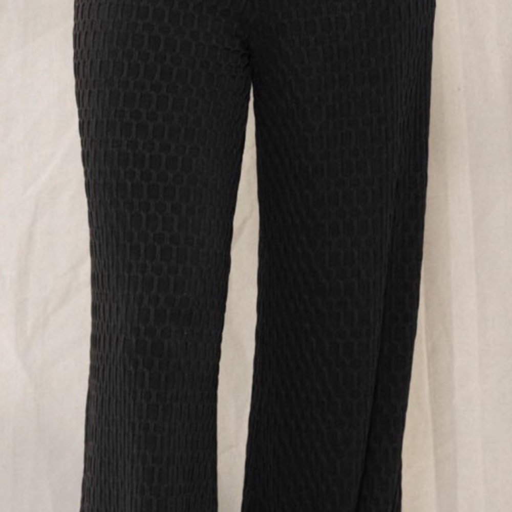 B150B🌺Perfect BLACK elastic waist straight leg pants-upscale honeycomb pattern - Picture 4 of 7